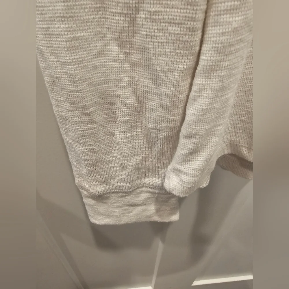 Ultimate Thermal Long Sleeve Waffle Crewneck Shirt Men’s Large Off-White